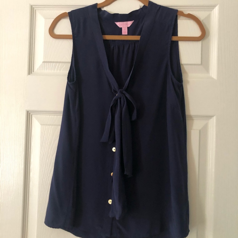 Lilly Pulitzer Silk Dahlia Top in True Navy